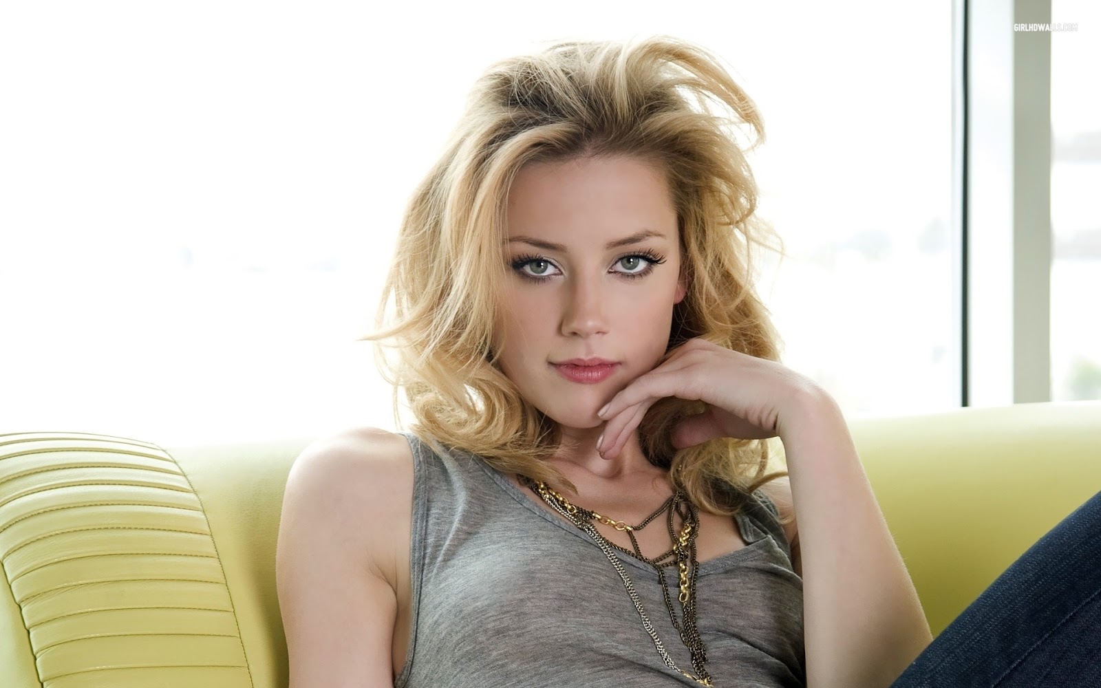 Amber Heard All Upcoming Movies List 2016, 2017 With ...