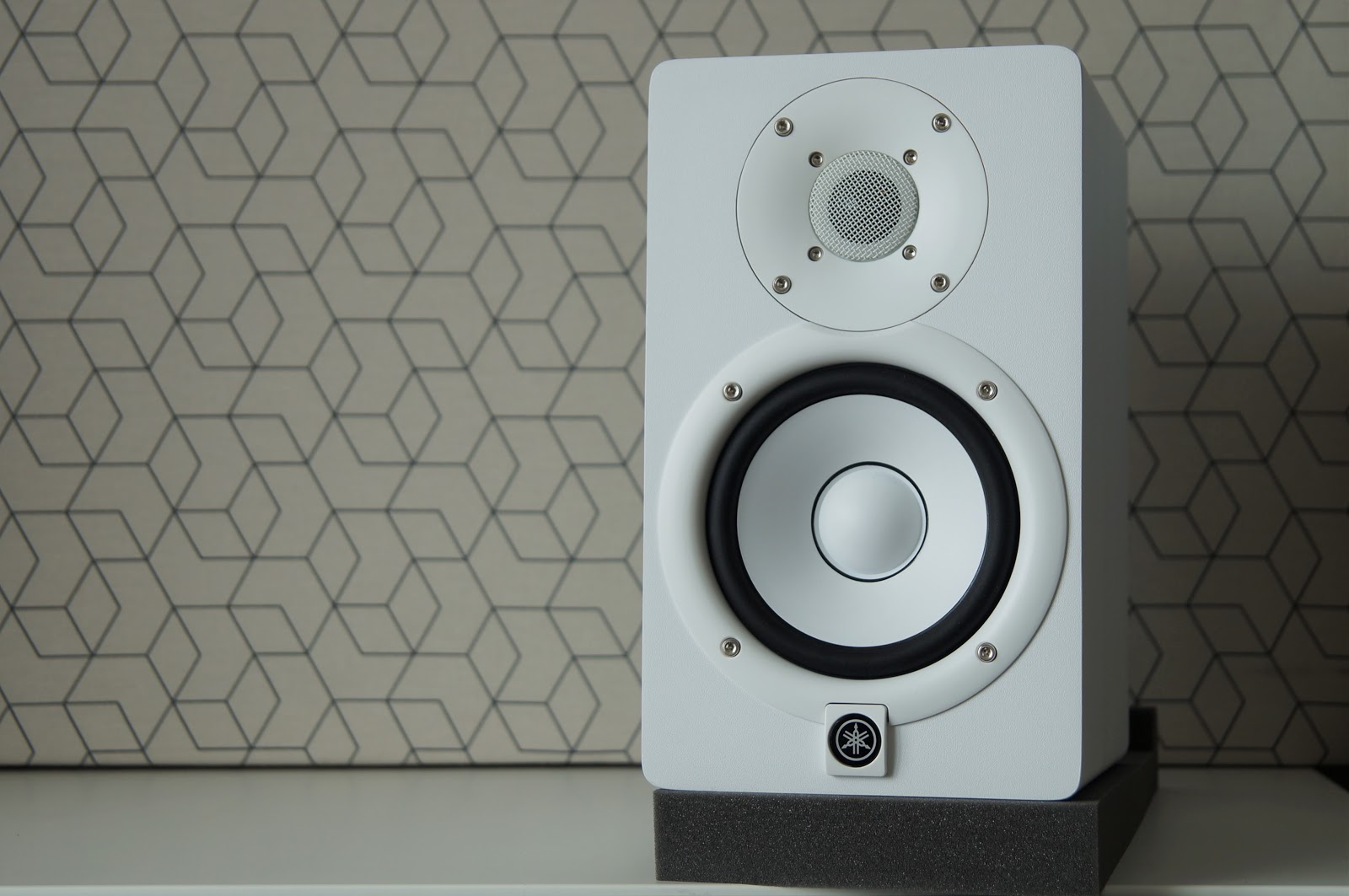 Yamaha HS5 Review. Bose of studio monitors