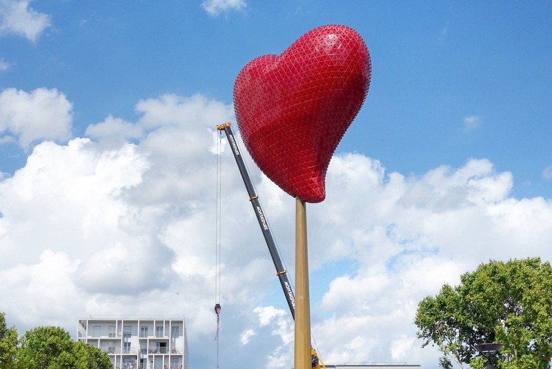 Paris Coeur de Paris, une installation controversée de