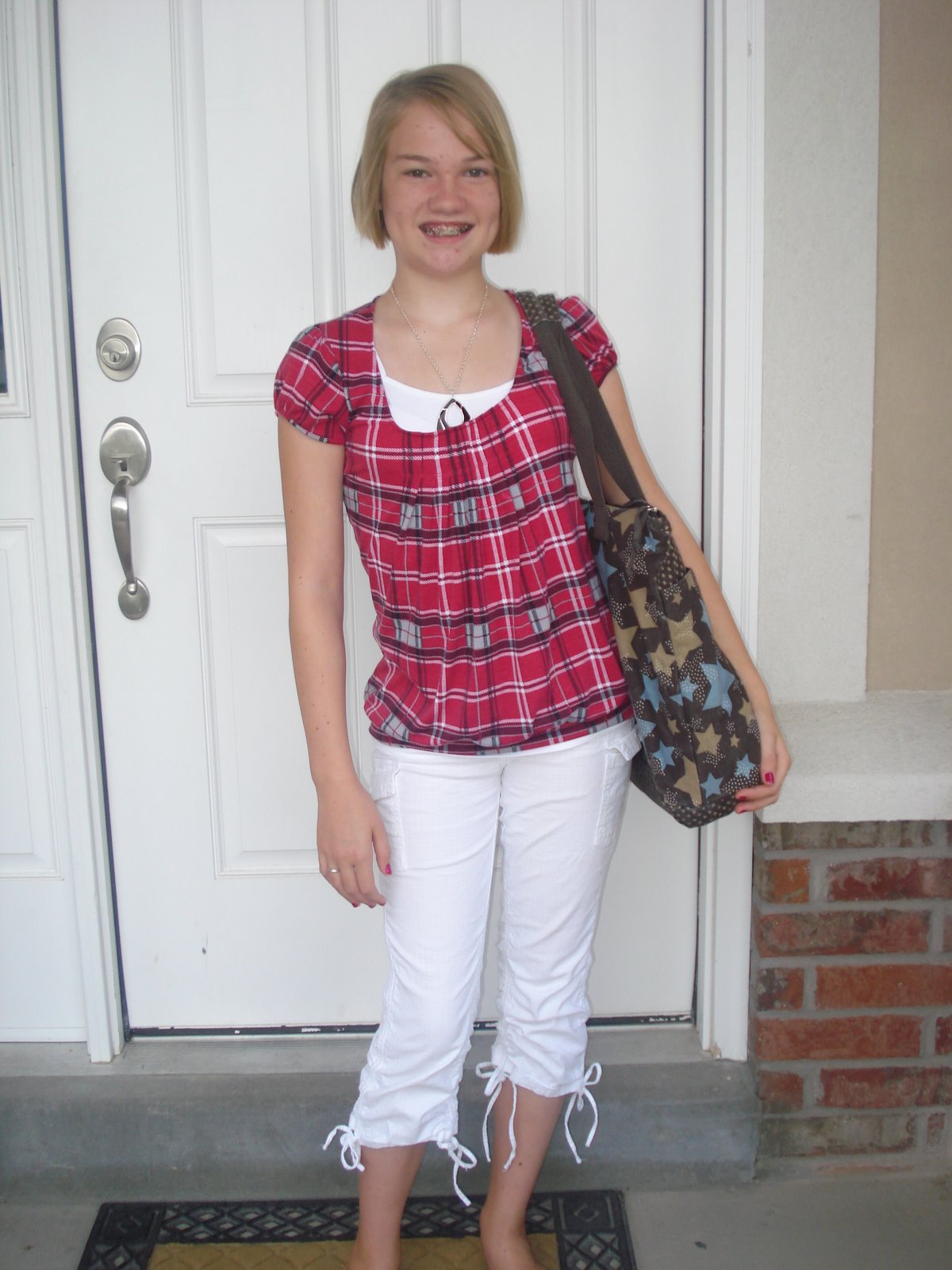 The life of a total blonde: First Day of Junior High (7th Grade)