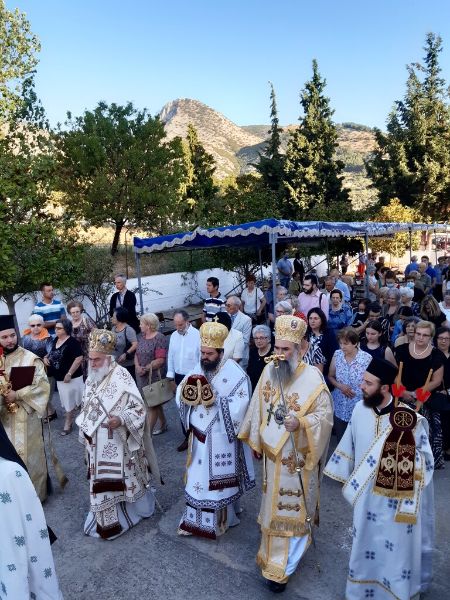 Εγκαίνια Ναού του Αγίου Θεοφάνους στην Ξάνθη (+ΦΩΤΟ)