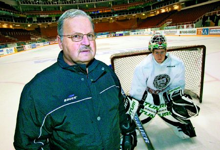 La vie est une puck Urpo Ylönen