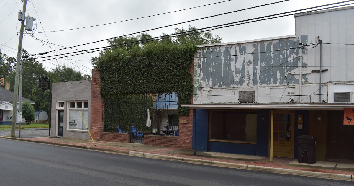 Tomfoolery Headland, AL Town Square