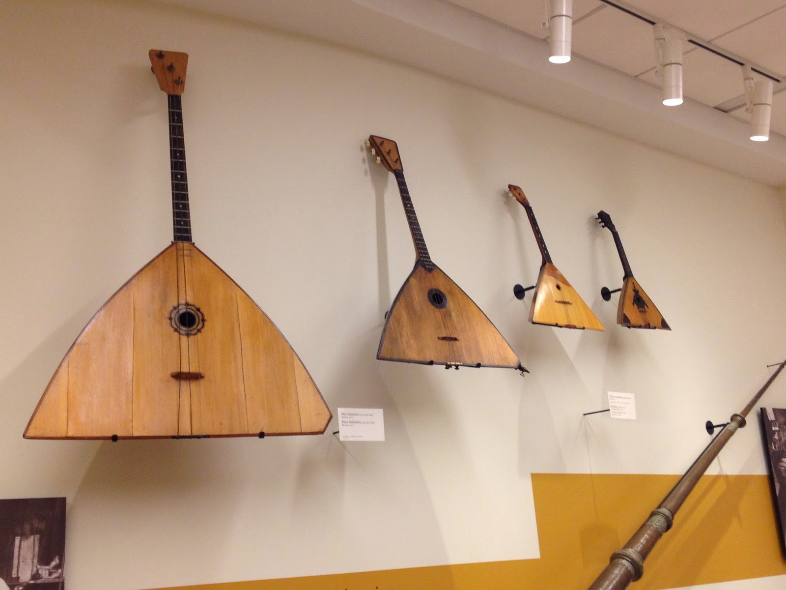 балалайка расписная. саксофон альт. Muhasibat qanun. като инструмент музыкальный. талдом новые музыкальные инструменты для школы искусств.