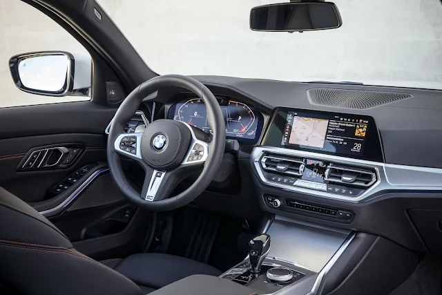 Novo BMW 320i 2020 - interior