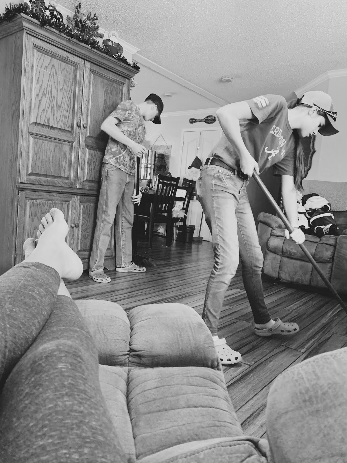 Country Mama To Many: Family Cleaning Raffle