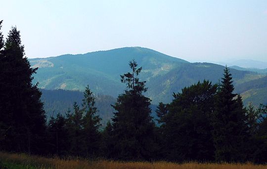 Wielka Racza (słow. Veľká Rača, 1236 m n.p.m.).