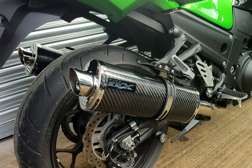 Kawasaki ZZR1400 Pipe Werx exhausts from £290 - World of
