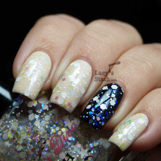 Lucy's Stash - Darling Diva Care Bear Stare Lucy's Stash - Darling Diva Care Bear Stare