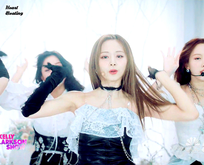 Kelly Clarkson Show 트와이스 미나