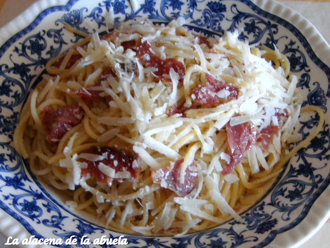 La alacena de la abuela Carmen PASTA CON JAMÓN SERRANO Y QUESO GRANA