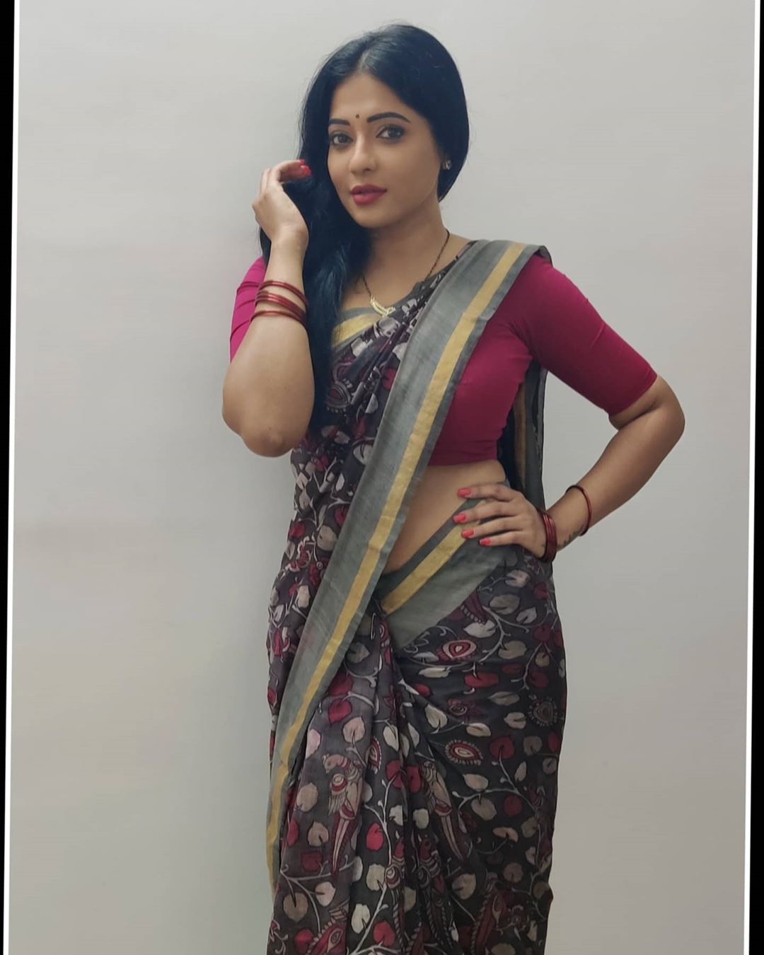 saree pics