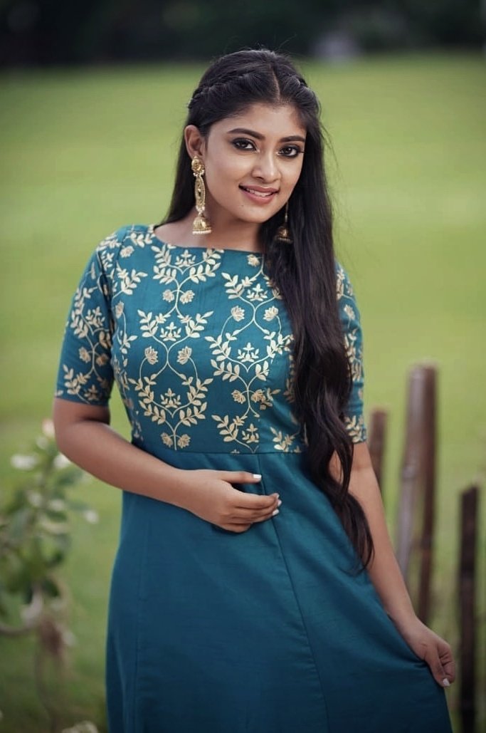 Tamil Actress Abhirami Latest Cute Image Gallery - Actress Doodles