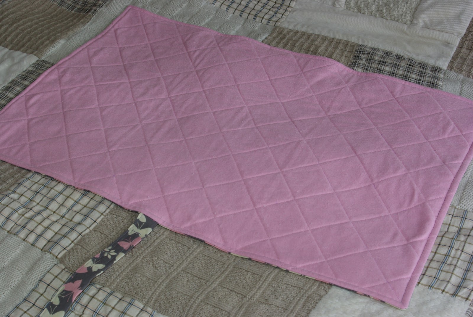 Lemonade and Lollypops Baby Changing Pad Tutorial