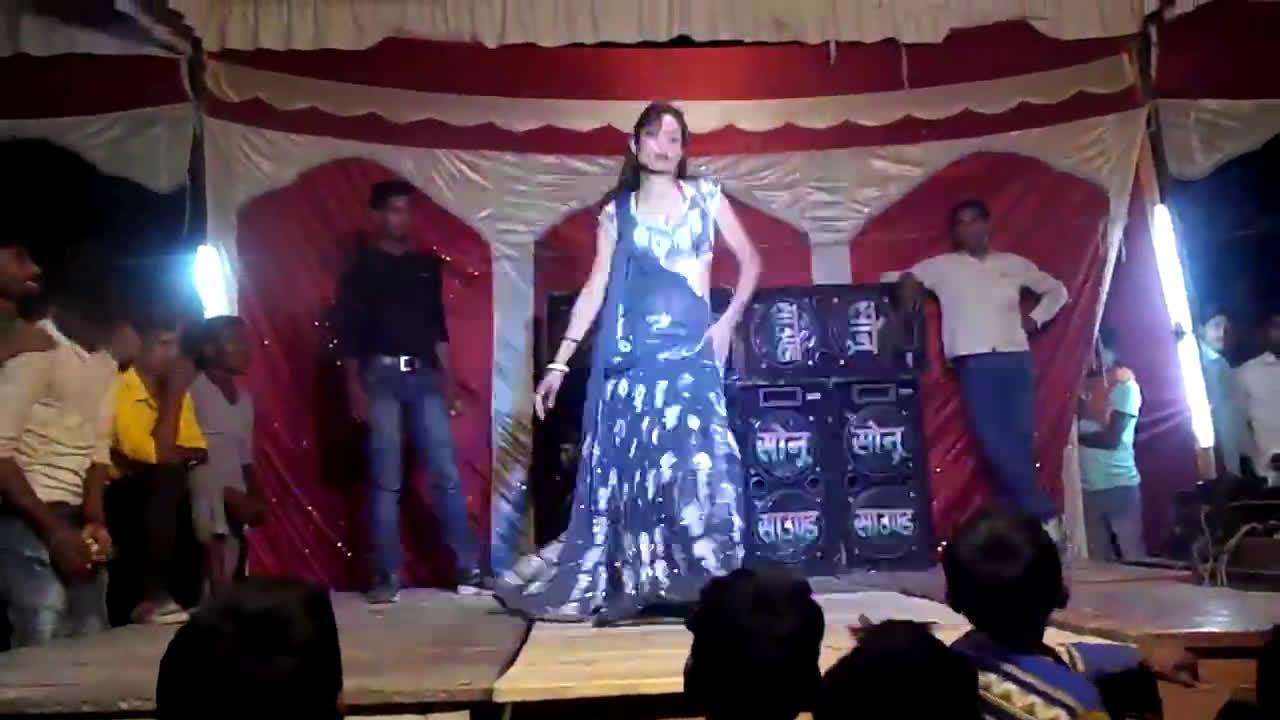 Desi Hot Open Dance New Bhojpuri Song 2017 - Hot Desi Videos