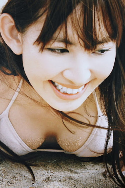 巨乳正妹小嶋陽菜 AKB48成員女神性感爆露