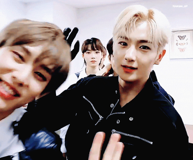 ㄹㅇ 통장 가져가려고 작정한듯한 남돌 앨범사진.jpg | 인스티즈