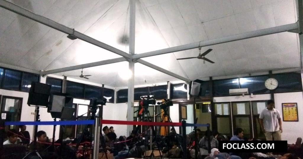 Jadwal Kajian Ustadz Adi Hidayat 2021 / Jadwal Kajian