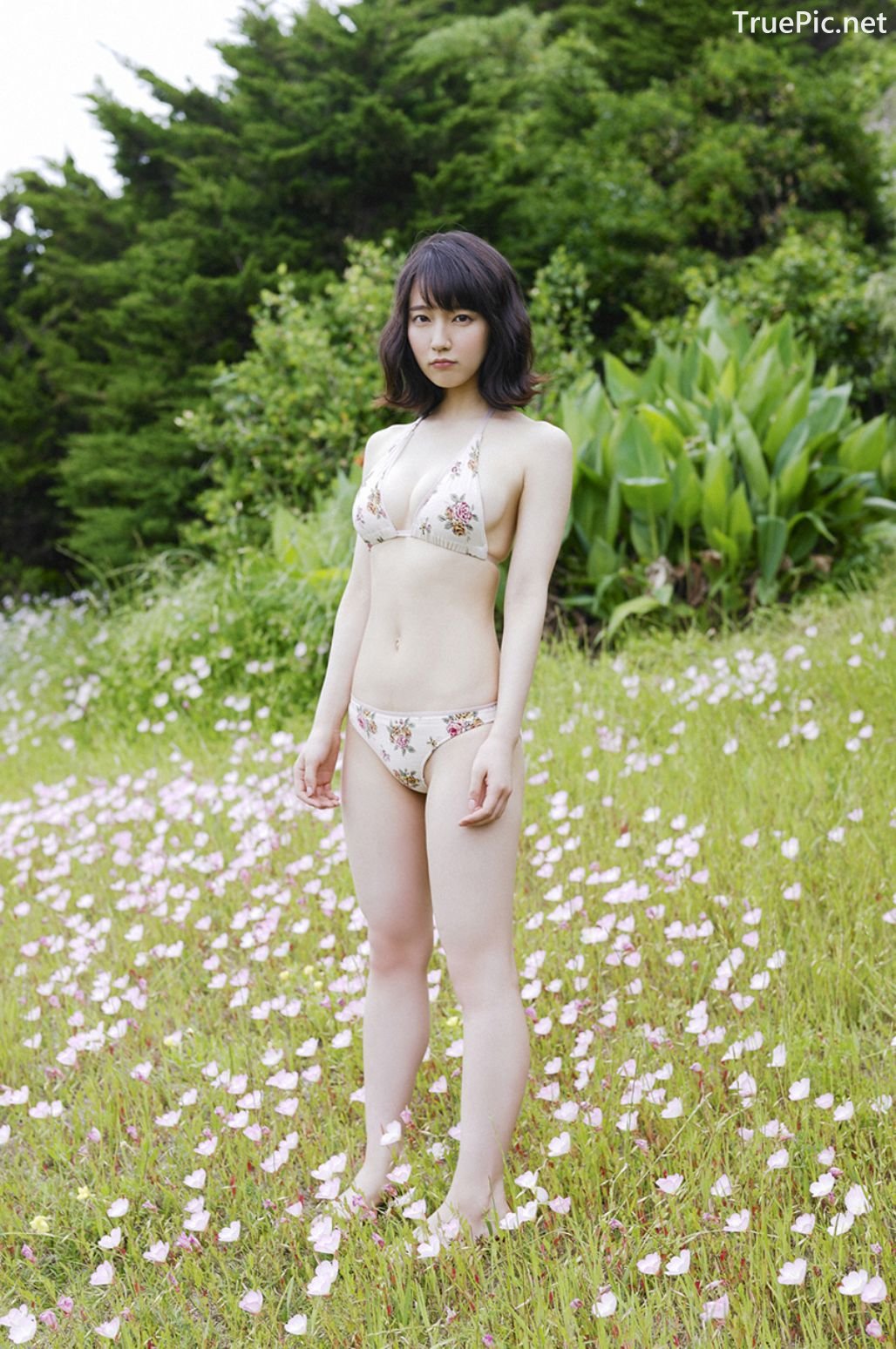 Image-Japanese-Actress-And-Model-Riho-Yoshioka-Pure-Beauty-Of-Sea-Goddess-TruePic.net- Picture-134