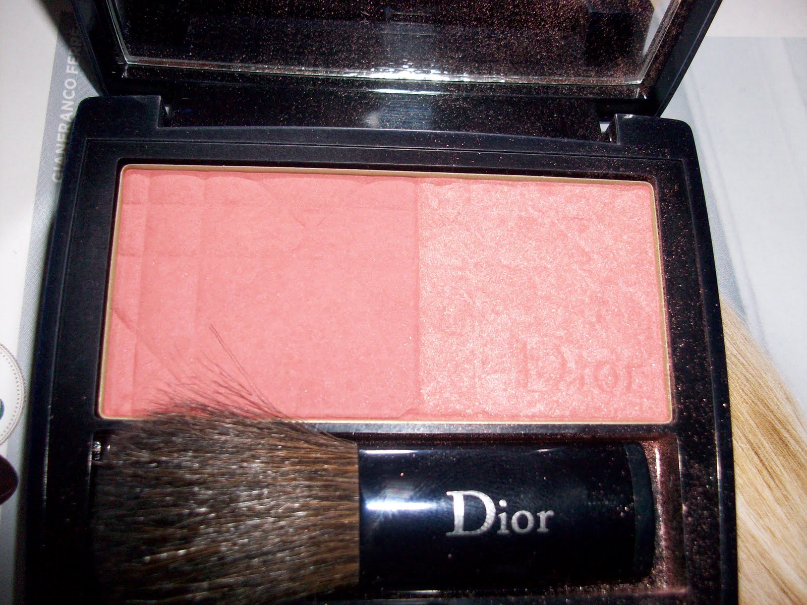 beauty,life and things i like Dior My favourite blusher.....