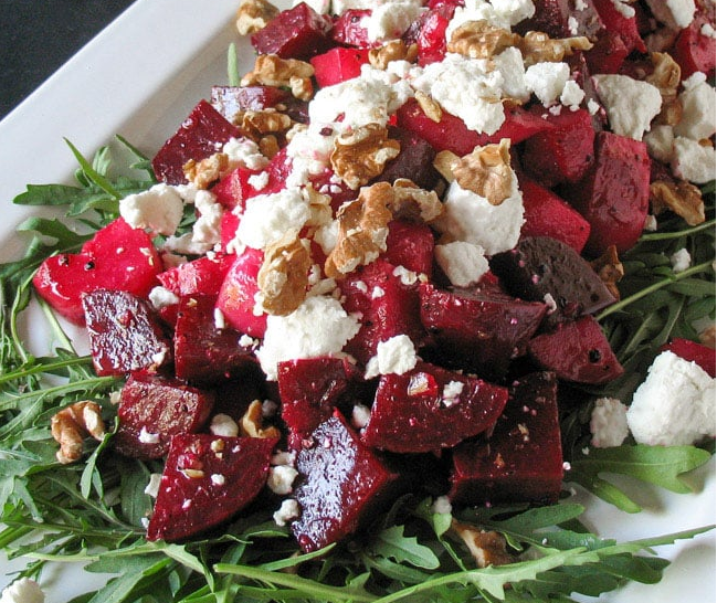 Roasted Beetroot, Goats Cheese & Walnut Salad