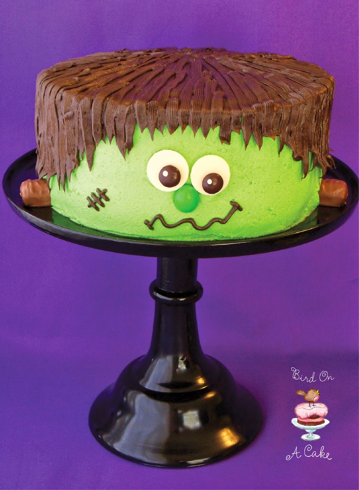 http://birdonacake.blogspot.com/2012/09/frankensteins-monster-cake.html