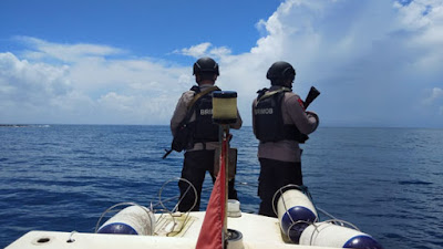 Jaga Keamanan di Pulau Terluar, Satbrimob dan Polres Kepulauan Talaud Gelar Patroli Gabungan