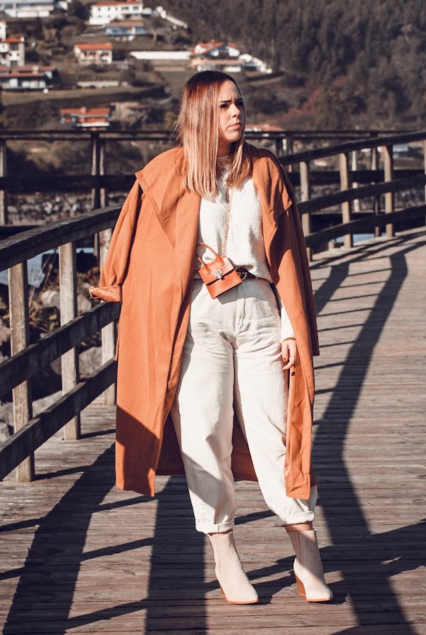 Outfit con pantalones slouchy