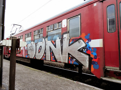 2Pon graffiti