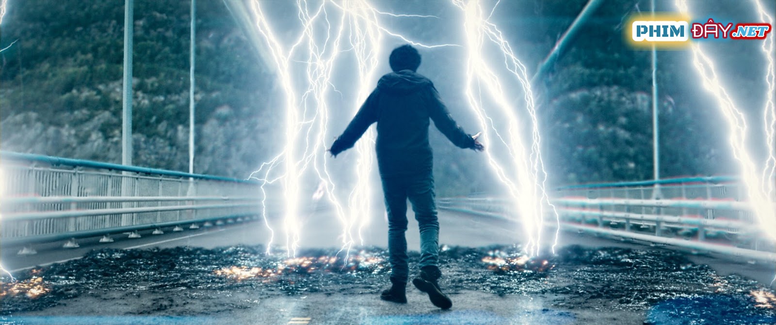 Hậu Duệ Thần Sấm - Mortal (2020) Hậu Duệ Thần Sấm - Mortal (2020)