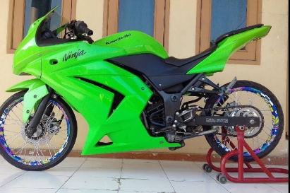 10 Modifikasi Motor Ninja 250 4 Tak Fi Dan Karbu Jari Jari Terbaik