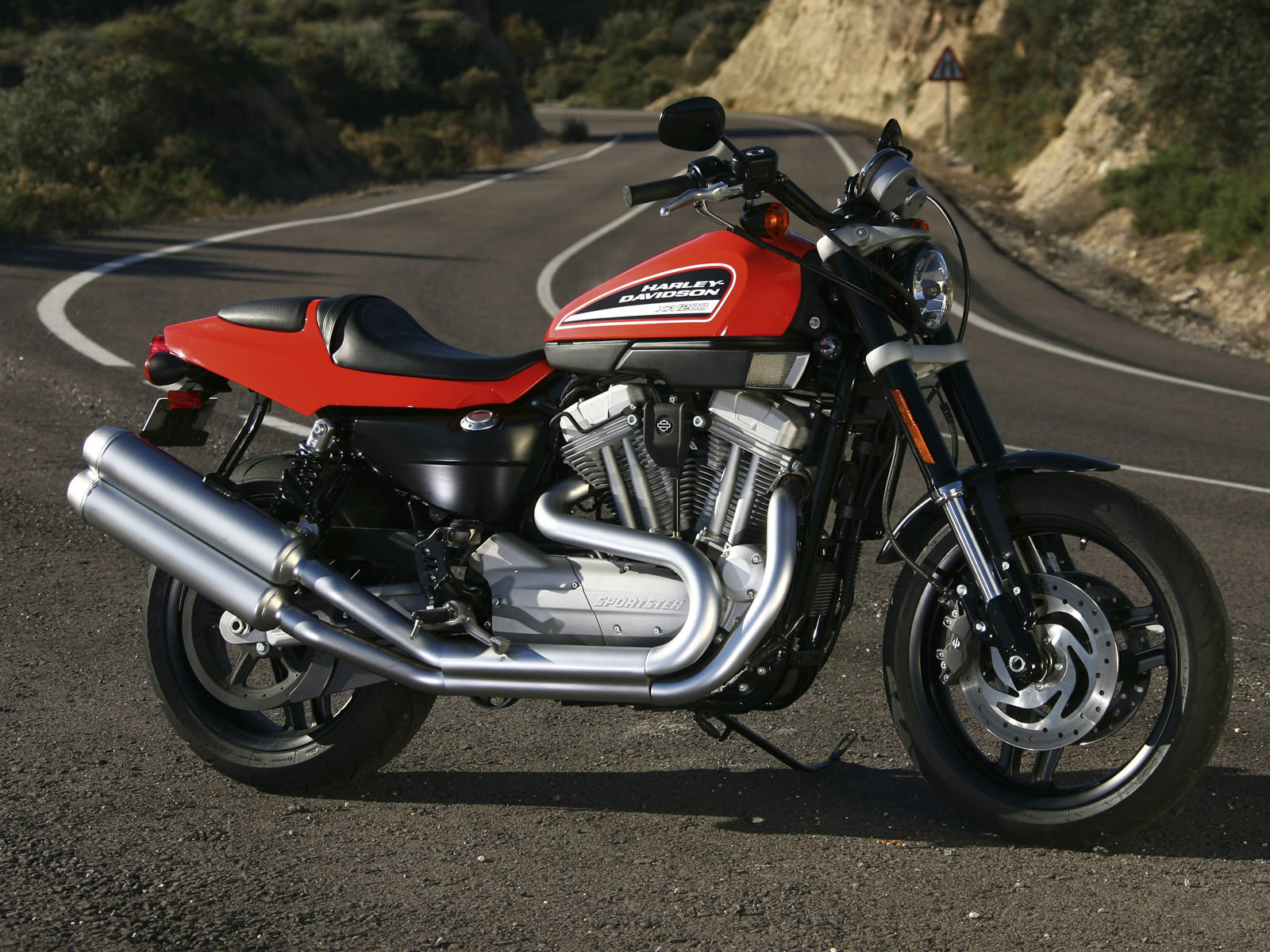  HARLEY  DAVIDSON  XL 1200  R Sportster 1200  Roadster XR  1200  