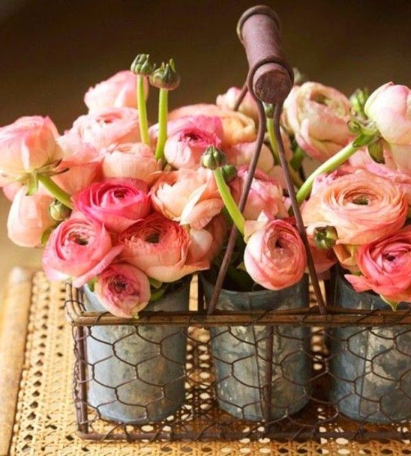 Cut flowers in enchanting decoration ideas
