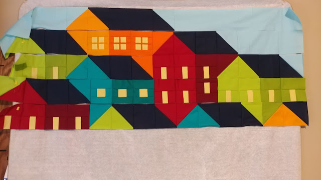 Custom Hillside Houses quilt