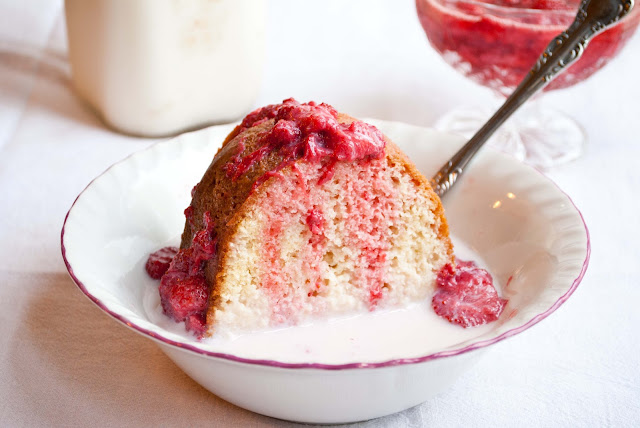 Strawberry Shortcake (Cottage Pudding)