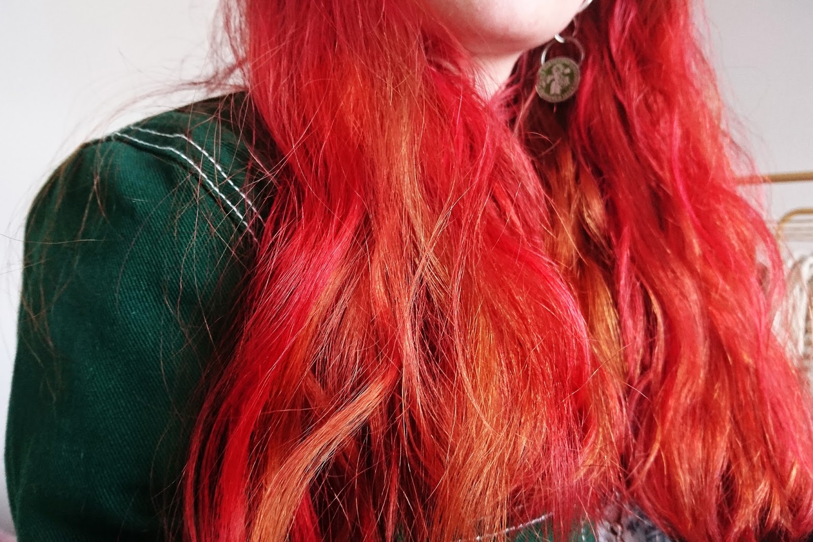 Review Colour Freedom S Crimson Red Vegan Dye On Virgin Hair