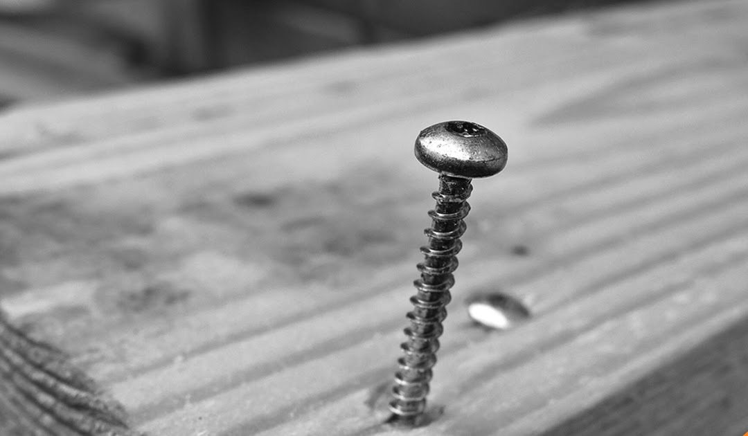 Why use tamper proof screws