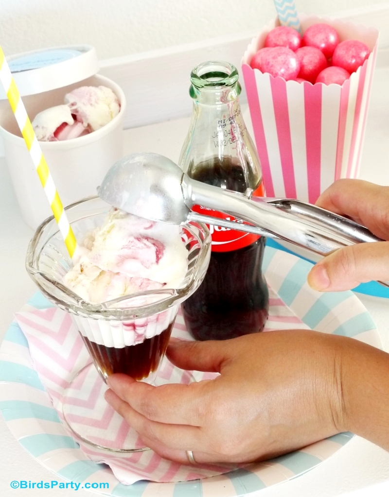 Pool Party Ideas with a DIY Coke Float Station #ShareaCokeContest