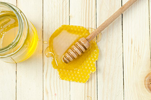 Amazing Benefits of Organic Honey, Know its 9 most useful health benefits