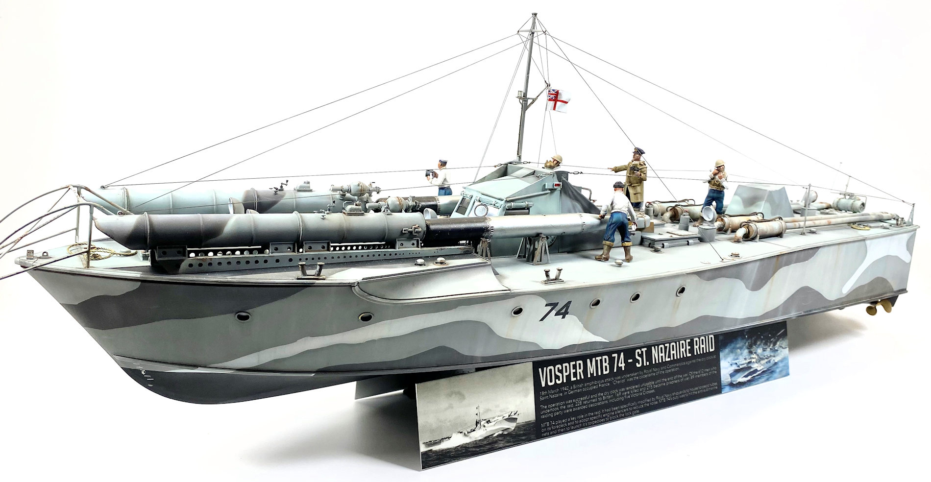 Vosper%2BMTB%2B74%2Bwith%2Bcrew%2BItaleri%2B%2BIMG_2733.jpeg