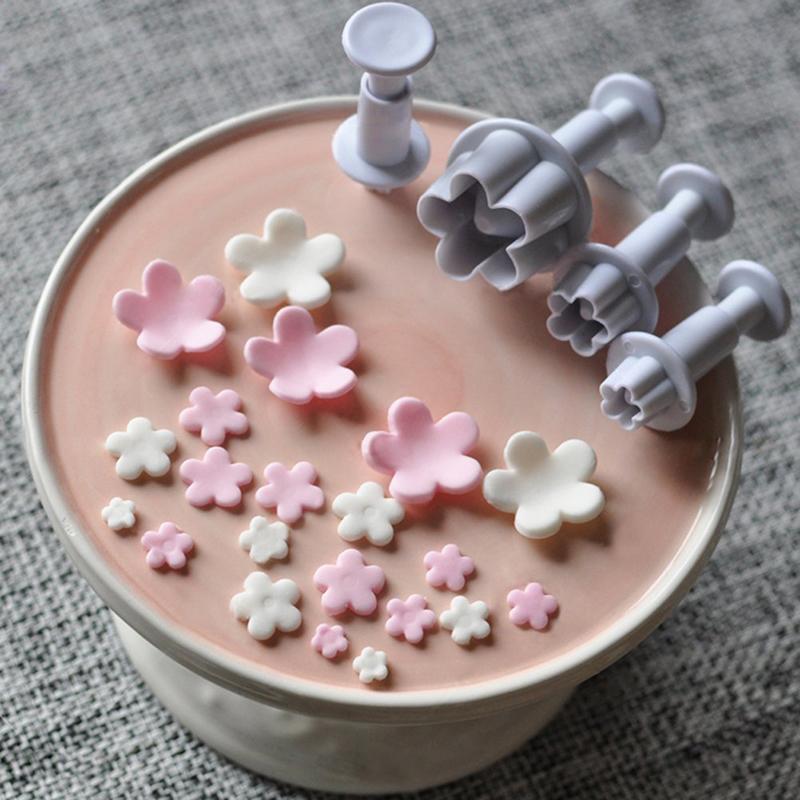 4 pieces Flower Plunger Cutter Sugarcraft Cake Decorating