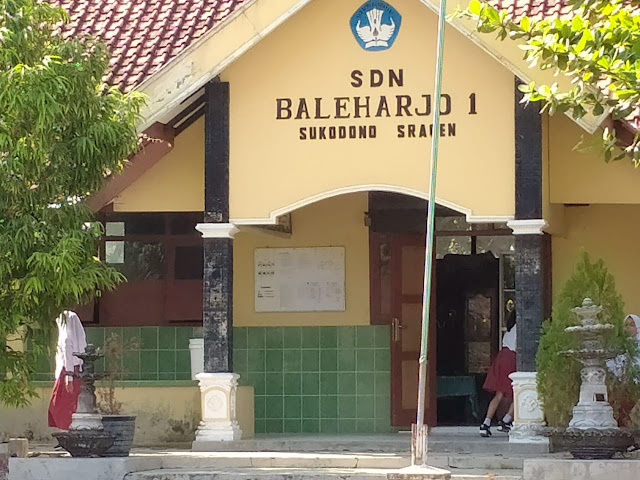 Hari Pertama sekolah masa New Normal di lokasi TMMD Baleharjo