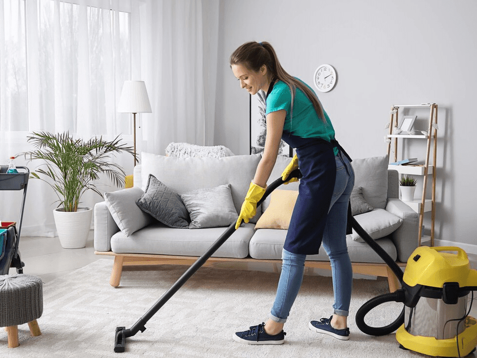 Why Should You Hire an Expert House Cleaning Business?