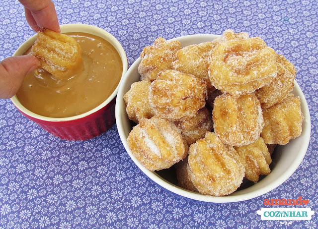 mini churros de doce de leite