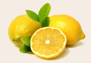 How to lower your cholesterol with lemon