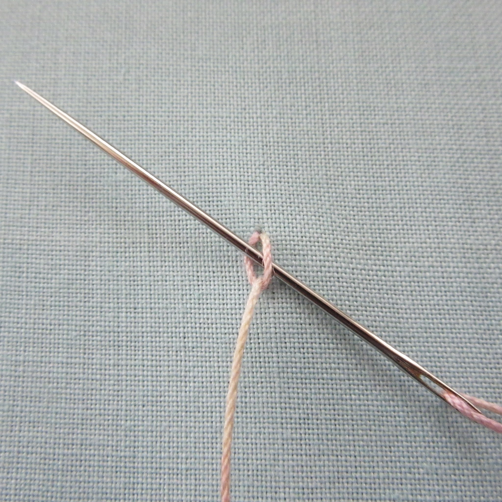 Queenie's Needlework Sunday Stitch School Lesson 165 Lazy Daisy