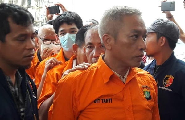 Judi Mirip Kasino di Apartemen Robinson 133 Orang Diamankan Polisi Judi Mirip Kasino di Apartemen Robinson 133 Orang Diamankan Polisi