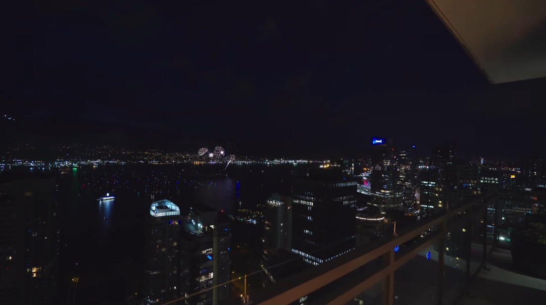 38 Interior Design Photos vs. 1211 Melville St #3801, Vancouver Luxury Penthouse Tour