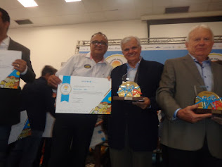 EDUARDO VASCONCELOS RECEBE CERTIFICAÇÃO DO SELO UNICEF