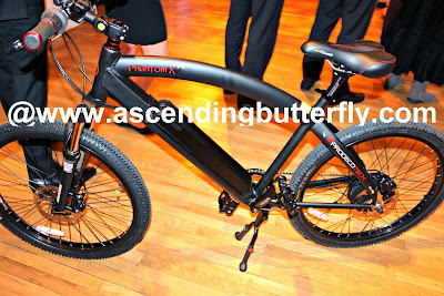 ProdecoTech Phantom X Electric Bicycle on display at The Luxury Technology Show New York City March 2015